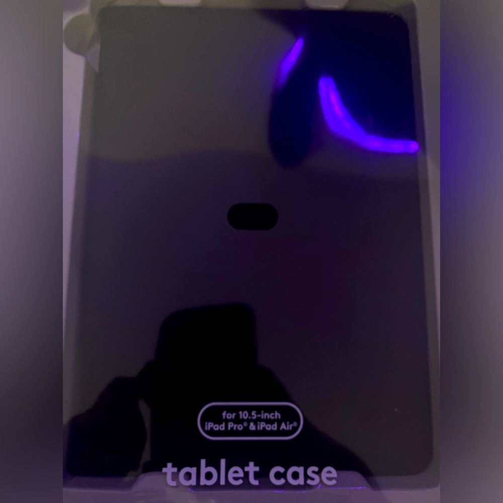 Black 10.5 inch I-pad case for iPad Pro and iPad Air